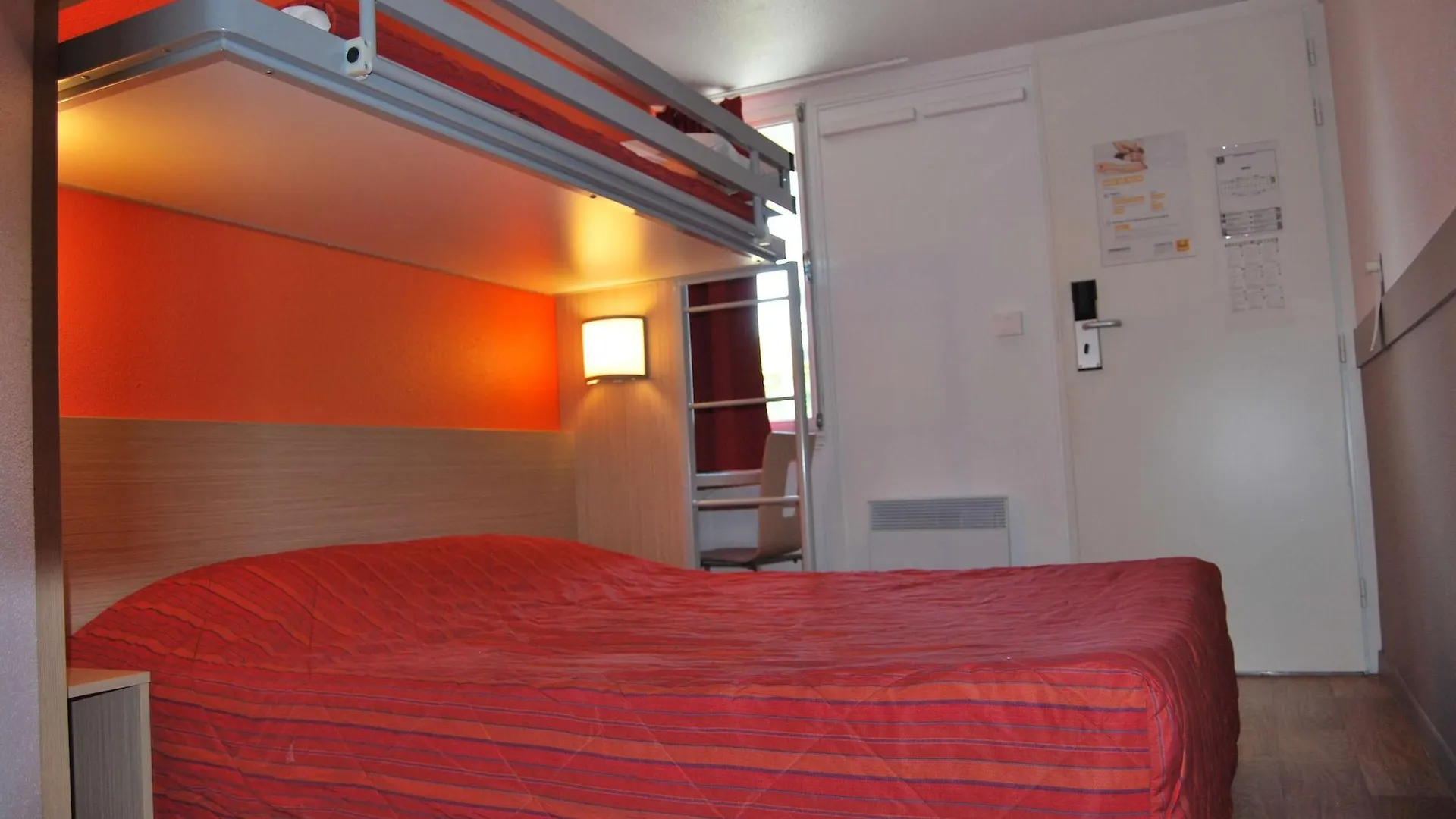 Otel Premiere Classe Vannes