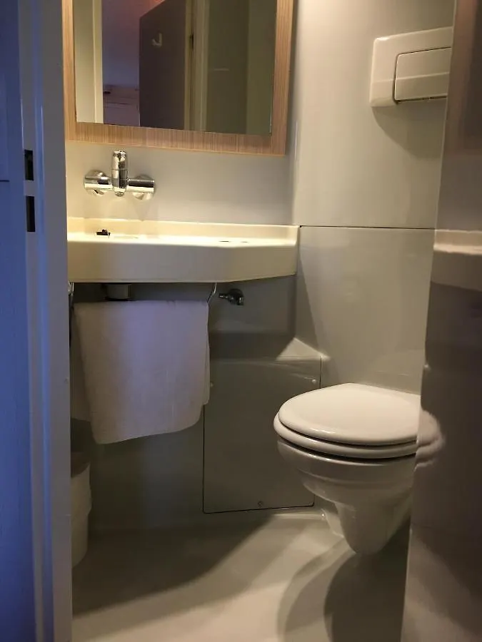Otel Premiere Classe Vannes